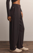 Load image into Gallery viewer, Rhone DreamGlow® Barrel Leg Pant - Multiple Colors