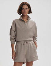 Load image into Gallery viewer, Varley Atrium High Rise Short 4.5"