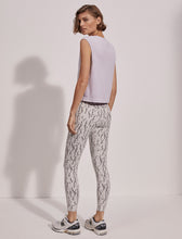 Load image into Gallery viewer, Varley Page Seamless Crop Tank