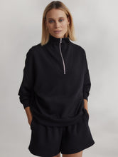 Load image into Gallery viewer, Varley Hawley Half-Zip Sweat
