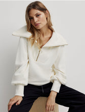 Load image into Gallery viewer, VARLEY VINE HALF ZIP PULLOVER