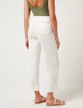 Load image into Gallery viewer, Travis Mathew Everyday Ankle Pant