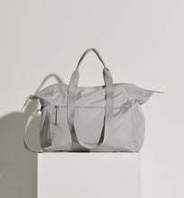Load image into Gallery viewer, Varley Montlake Weekend Bag