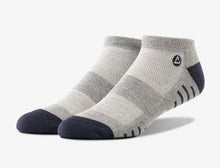 Load image into Gallery viewer, TravisMathew Cuater Eighteener Sock