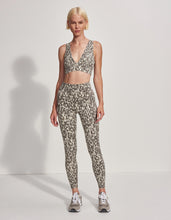 Load image into Gallery viewer, VARLEY Move Pocket High Legging 25"