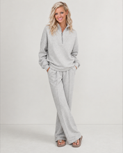 Load image into Gallery viewer, Varley Hawley Half-Zip Sweat