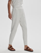 Load image into Gallery viewer, Varley The Slim Pant 25"