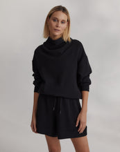 Load image into Gallery viewer, Varley Betsy Sweat