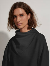 Load image into Gallery viewer, Varley Betsy Sweat