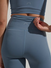 Load image into Gallery viewer, Varley Let’s Go Night Running 25"