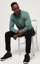 Load image into Gallery viewer, TravisMathew Cloud Waffle Crew