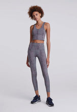Load image into Gallery viewer, Varley Let’s Go Pocket Legging 25