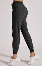 Load image into Gallery viewer, MASTERMIND JOGGER-BLANC NOIR