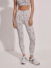 Load image into Gallery viewer, VARLEY Move Pocket High Legging 25"
