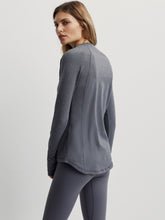 Load image into Gallery viewer, Varley Bradford Active Top