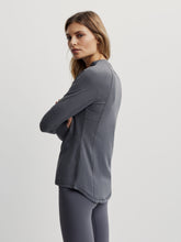 Load image into Gallery viewer, Varley Bradford Active Top