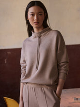 Load image into Gallery viewer, Varley Oakdale Sweat - Taupe Marl