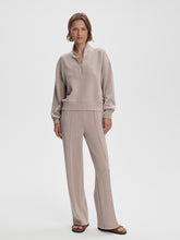 Load image into Gallery viewer, Varley Davidson Sweat