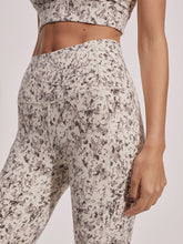 Load image into Gallery viewer, VARLEY Move Pocket High Legging 25"