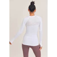 Load image into Gallery viewer, Cool-Touch Raglan Tee with Long Sleeves - Black or white