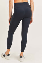 Load image into Gallery viewer, Essential Pocket Highwaist Leggings