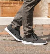 Load image into Gallery viewer, TravisMathew The Daily Knit
