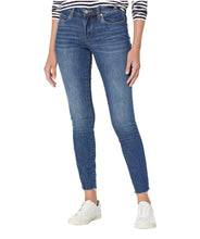 Load image into Gallery viewer, BLANKNYC The Bond Mid-Rise Five-Pocket Denim Skinny in Bluffin
