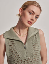 Load image into Gallery viewer, Varley Bains Half-Zip Tank
