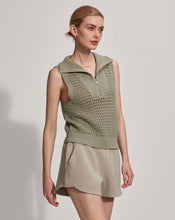 Load image into Gallery viewer, Varley Bains Half-Zip Tank
