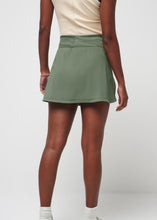 Load image into Gallery viewer, Travis Mathew Secret Plans Moveknit Skort
