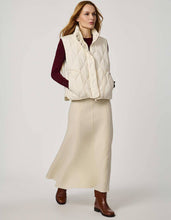 Load image into Gallery viewer, Bernardo - Beekman Quilted Puffer Vest
