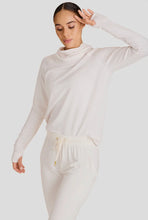 Load image into Gallery viewer, Alala Fleece Pullover
