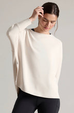 Load image into Gallery viewer, RHONE DreamGlow™ Pullover

