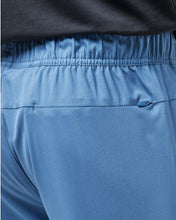 Load image into Gallery viewer, TravisMathew WANDERLUST E-WAIST SHORT 7.5IN
