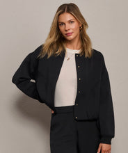 Load image into Gallery viewer, Rhone DreamGlow® OMW Jacket - Multiple Colors
