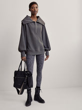 Load image into Gallery viewer, VARLEY VINE HALF ZIP PULLOVER
