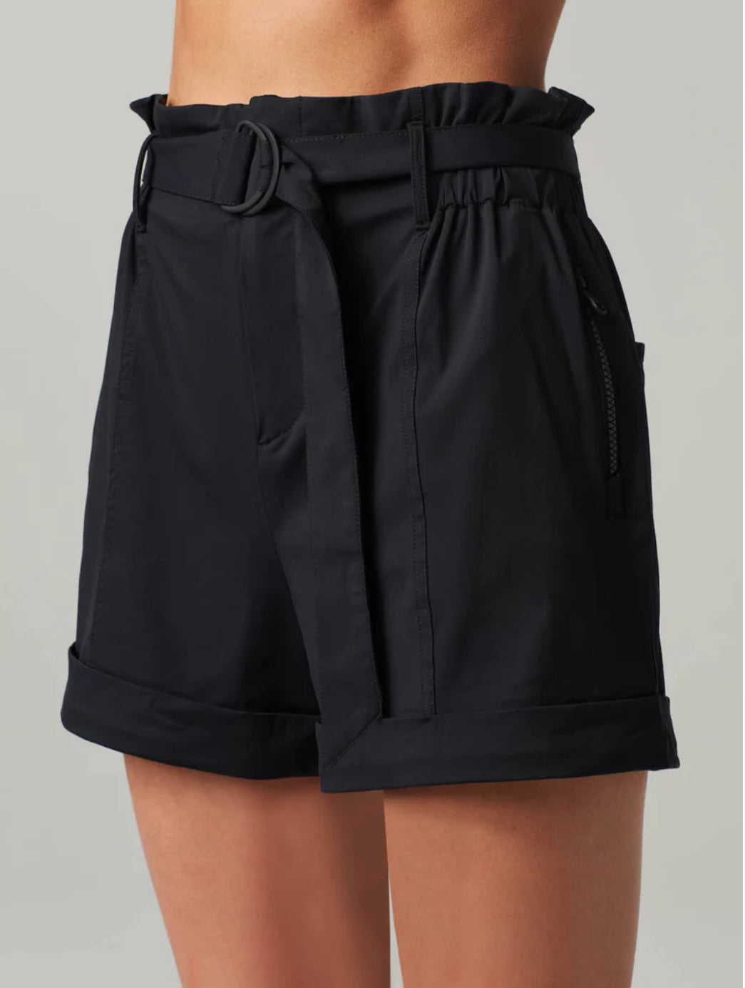 Mastermind Shorts - Blanc Noir