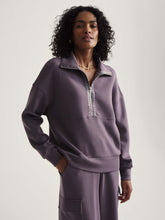 Load image into Gallery viewer, Varley Keller Half-Zip Pullover
