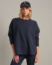 Load image into Gallery viewer, RHONE DreamGlow™ Pullover
