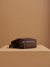 Load image into Gallery viewer, Varley Lasson Belt Bag
