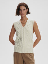 Load image into Gallery viewer, Varley Kay Cable Knit Vest
