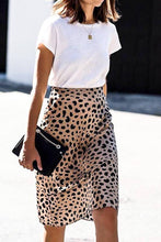 Load image into Gallery viewer, LEOPARD SATIN MIDI SKIRT
