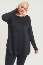 Load image into Gallery viewer, CURVY Long Sleeve Flow Top with Side Slits
