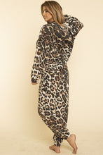 Load image into Gallery viewer, Leopard Print Hoodie
