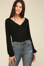Load image into Gallery viewer, Long Sleeve Basic Knit Tee-Black
