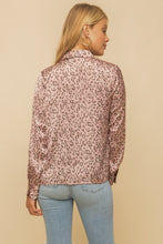 Load image into Gallery viewer, LEOPARD PRINT TAYLORED CARLA SATIN SHIRT

