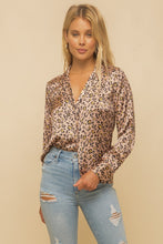 Load image into Gallery viewer, LEOPARD PRINT TAYLORED CARLA SATIN SHIRT

