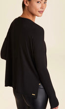 Load image into Gallery viewer, ALALA Long Sleeve Breakers Tee
