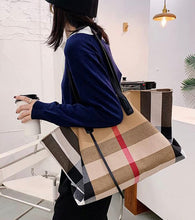 Load image into Gallery viewer, Tartan Plaid Tote
