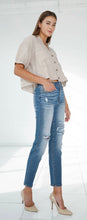 Load image into Gallery viewer, CROPPED GIRLFRIEND STRETCHED JEANS

